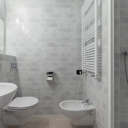 Hostal Ao Venezia 2 *